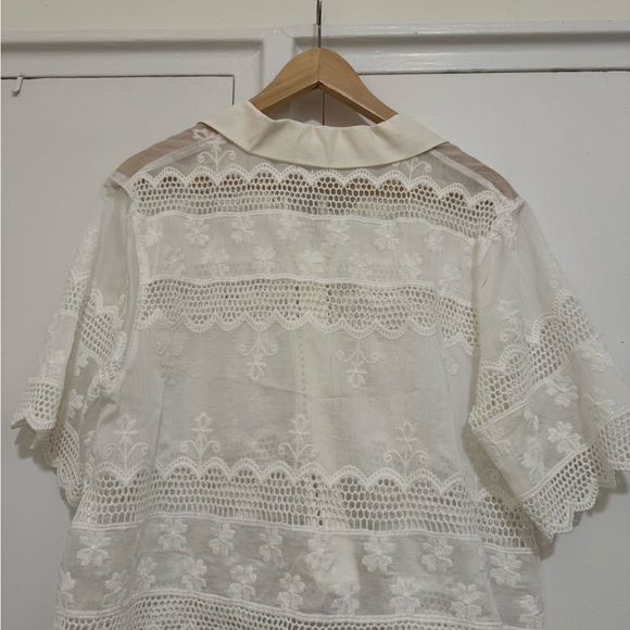 Heartloom Ivory Lacy Design Short Sleeve Blouse - Picture 6 of 7